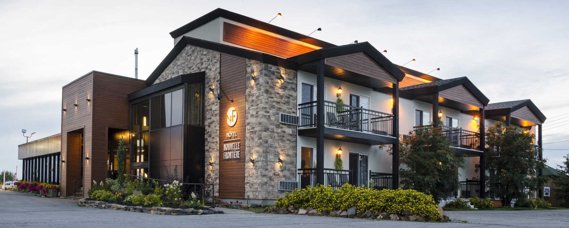 Hotel Nouvelle-Frontière in Amos, Canada